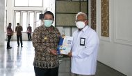 Permalink to Pimpin Rapat Kemudahan Investasi dan Ekspor Lampung, Gubernur Arinal Perjuangkan Masalah Perbedaan Bea Masuk Ekspor dan Siap Melaporkannya Ke Pusat