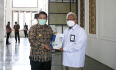 Permalink to Pimpin Rapat Kemudahan Investasi dan Ekspor Lampung, Gubernur Arinal Perjuangkan Masalah Perbedaan Bea Masuk Ekspor dan Siap Melaporkannya Ke Pusat