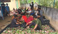 Permalink to Patuhi Himbauan Pj.Bupati Muba Panitia Bagikan Daging Kurban Tanpa Kantong Plastik