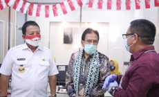 Permalink to Penyerahan Sertifikat Hak Pakai Jalan Tol dan Redistribusi Tanah Tahun 2020, Menteri Sofyan Djalil Dukung Gubernur Arinal Lindungi Lahan Pertanian Pangan Berkelanjutan