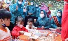 Permalink to Kunjungi Desa Pencegahan Stunting, TP PKK Provinsi Lampung Serahkan Bantuan