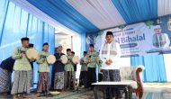 Permalink to Usai Resmikan Aula Ponpes, Bupati Anwar Sadat Sampaikan Tausiah pada Halal Bihalal BKMT Purwodadi