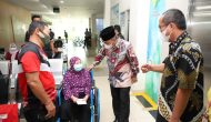 Permalink to Pj Bupati Apriyadi Minta Nakes Sigap dan Ramah Melayani Warga Yang Berobat di Seluruh Yankes