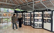 UKM Fotografi Zoom Tampilkan Pameran di Taman Beringin Unila