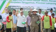 Permalink to Gubernur Lampung Gandeng Mentan dan Mendag Dongkrak Produksi Kedelai