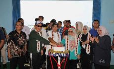 Permalink to Pj. Gubernur Samsudin Resmikan TPI Higienis, Serahkan Bantuan dan Tinjau Pasar Murah di Tanggamus