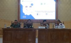 Permalink to Bupati Anwar Sadat Mengajak Mamang Becak Tertib Lalu Lintas, Tingkatkan Keselamatan