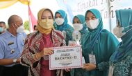 Permalink to Ibu Riana Sari Arinal Buka Lomba Masak Serba Ikan Tingkat Provinsi Lampung di PKK Agro Park Sabah Balau