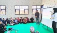 Permalink to Relawan Sekolah Disabilitas Bunda Bandar Lampung Dikenalkan Bahasa Isyarat