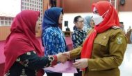 Permalink to Peringatan Hari Koperasi dan UMKM, Wali Kota Eva Dwiana Beri Penghargaan Pelaku Usaha