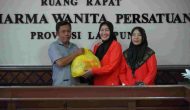 Permalink to Dharma Wanita Persatuan Provinsi Lampung Gelar Pertemuan Rutin dan Bakti Sosial