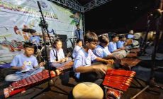 Permalink to Pelangi Anak Indonesia Ceriakan Panggung Budaya Lampung Fest 2025
