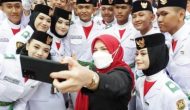 Permalink to Wali Kota Eva Dwiana Kukuhkan 37 Paskibraka Kota Bandar Lampung