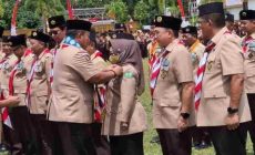 Permalink to Puncak Peringatan Hari Pramuka Ke-61, Hj. Reihana Menerima Penghargaan Lencana Darma Bakti