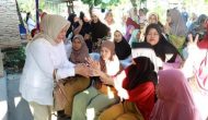 Permalink to Wakil I Ketua DPRD, Elly Wahyuni Reses di Desa Hurun, Kecamatan Teluk Pandan