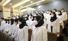 Permalink to Mahasiswa Profesi Kedokteran Unila Angkat Janji di RSUDAM