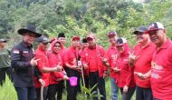 Permalink to Mingrum Gumay Hadiri Gerakan Penghijauan Dan Bersih-Bersih DAS