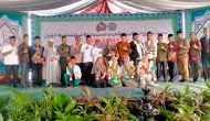 Permalink to Hadiri Haflah Ponpes Ash-Shiddiqiyah ke 34, Camat Lawet Harap Santri Tingkatkan Jenjang Pendidikan
