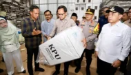 Permalink to Pjs Wali Kota Dampingi Wamendagri Tinjau Kesiapan Logistik Pilkada di Bandar Lampung