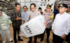Permalink to Pjs Wali Kota Dampingi Wamendagri Tinjau Kesiapan Logistik Pilkada di Bandar Lampung