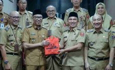 Permalink to Gubernur Mirza Sambut Baik Pemaparan Pembangunan Kabupaten Lampung Barat yang Disampaikan Bupati Parosil Mabsus