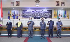 Permalink to Gubernur Arinal Djunaidi Serahkan Dokumen LKPJ Kepala Daerah Tahun 2020 kepada Ketua DPRD Provinsi Lampung Mingrum Gumay