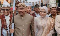 Permalink to Di Mahan Agung, Iyay Mirza Dijaga Pusaka Jaga Pati Demi Mayang Bekekhang