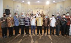 Permalink to Demi Tingkatkan Perekonomian Masyarakat dan Pengendalian Banjir Tahunan, Gubernur Arinal Tandatangani Kesepakatan Penyediaan Alur Pelayaran di Muara Sungai Tulang Bawang