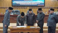 Permalink to Pemkab Tanjab Barat dan DPRD Tandatangani Nota Kesepakatan KUA-PPAS APBD TA. 2026