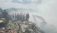 Permalink to Kadis Damkartan Anthoni Pimpin Pemadaman Api di TPA Bakung Bandar Lampung
