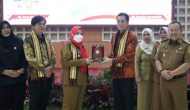 Permalink to Wali Kota Eva Dwiana Launching UHC Guna Pemerataan Akses Kesehatan