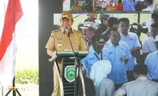 Permalink to Usai Lebaran, Herman Deru Ikut Panen Raya Serentak Bersama Presiden Prabowo di Kabupaten OKI