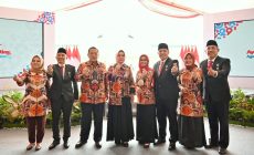 Permalink to Gubernur Arinal dan Ibu Riana Hadiri Acara Puncak Hari Keluarga Nasional Ke-29 Tahun 2022