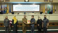 Permalink to Rapat Paripurna DPRD Provinsi Lampung Perubahan PPAS APBD Tahun 2022 dan KUA PPAS APBD Tahun 2023