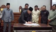 Permalink to Rapat Paripurna: Raperda APBD Provinsi Bengkulu Tahun Anggaran 2024 Disetujui Jadi Perda