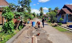 Pekerjan TPT di Desa Sumberkradena Jadi Sorotan Warga