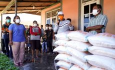 Permalink to Pemprov Bengkulu Salurkan Bahan Pangan kepada Masyarakat Terdampak Covid-19