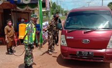 Permalink to Babinsa Koramil 426-03 Rawajitu Bersama Kepala Kampung Jaga Posko Covid 19 di Wono Agung