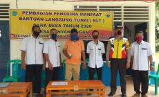 Permalink to Penyaluran BLT DD di Desa Penyandingan OKi Berjalan Lancar