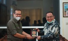 Permalink to Pertahankan Zero Konflik di Muba, Bupati Muba Dodi Reza Silaturahmi ke BIN Sumsel