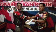 Permalink to LMP Kota Bengkulu Terima Penyerahan SK