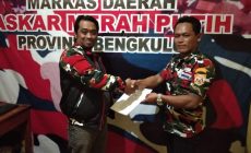 Permalink to LMP Kota Bengkulu Terima Penyerahan SK