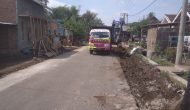 Permalink to Pekerjakan Proyek PU Binamarga Pelebaran Jalan Warga Desa Merasa Terbantu