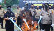 Permalink to Jaga Masyarakat dari Barang Ilegal, Gubernur Arinal Pimpin Langsung Pemusnahan Tembakau dan Etil Alkohol