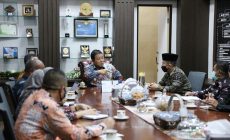 Permalink to Wujudkan 33 Janji Kerja Lampung Berjaya, Gubernur Arinal Ajak Kanwil Kemenag Bersinergi Ciptakan Masyarakat yang Agamis