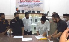Permalink to Suara Paslon Pas 96,2%  KPUD OKU Selatan Umumkan