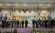 Permalink to Gubernur Arinal Lantik Haryati Chandralela sebagai Wakil Bupati Mesuji Sisa Masa Jabatan 2017-2022
