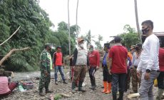 Permalink to Pemkab Pringsewu Kembali Gelar Aksi Kemanusiaan di Lokasi Banjir Pardasuka