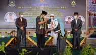 Permalink to Bupati Dodi Reza Lepas Santri Penerima Beasiswa Universitas Luar Negeri