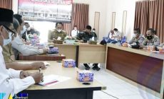 Permalink to KENDALIKAN PENYEBARAN COVID-19, BUPATI OKU SELATAN SERUKAN PENINGKATAN DISIPLIN PROTOKOL KESEHATAN Permalink to KENDALIKAN PENYEBARAN COVID-19, BUPATI OKU SELATAN SERUKAN PENINGKATAN DISIPLIN PROTOKOL KESEHATAN